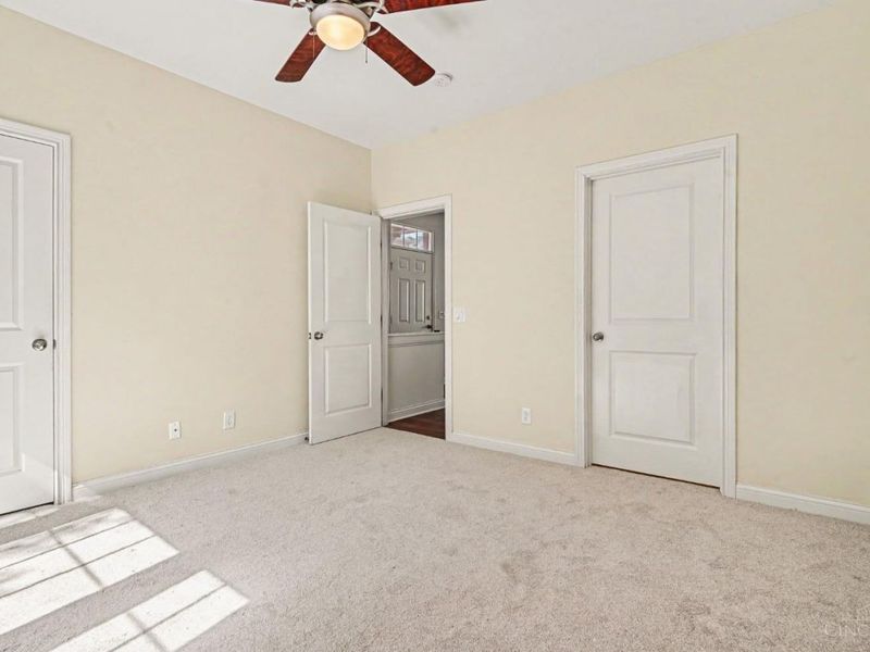 2926 Eden Avenue, Unit I2926, Cincinnati, OH 45219 Photo 11