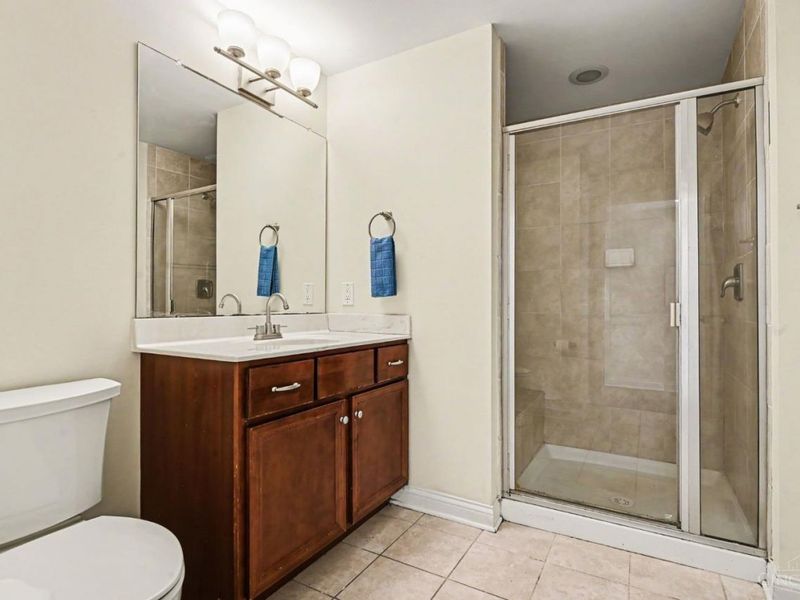 2926 Eden Avenue, Unit I2926, Cincinnati, OH 45219 Photo 13