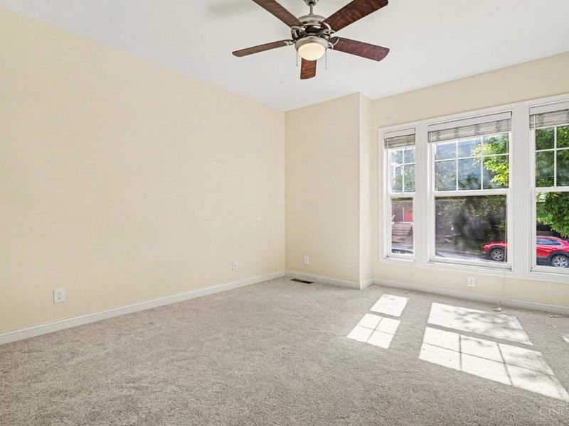 2926 Eden Avenue, Unit I2926, Cincinnati, OH 45219 Photo 7