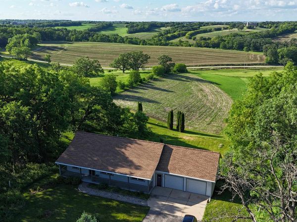 N8436 Marty Road, New Glarus, WI 53574