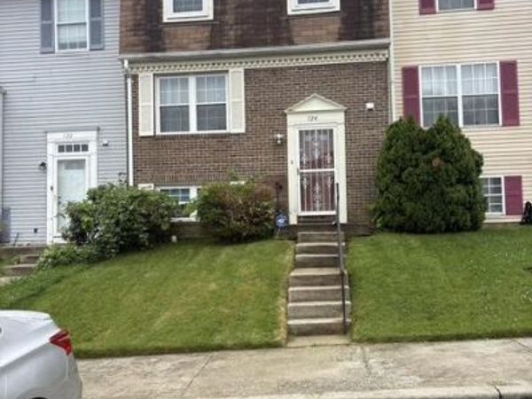 124 JOYCETON WAY, UPPER MARLBORO, MD 20774