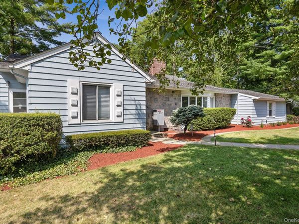 372 Heathcote Road , Scarsdale, NY 10583