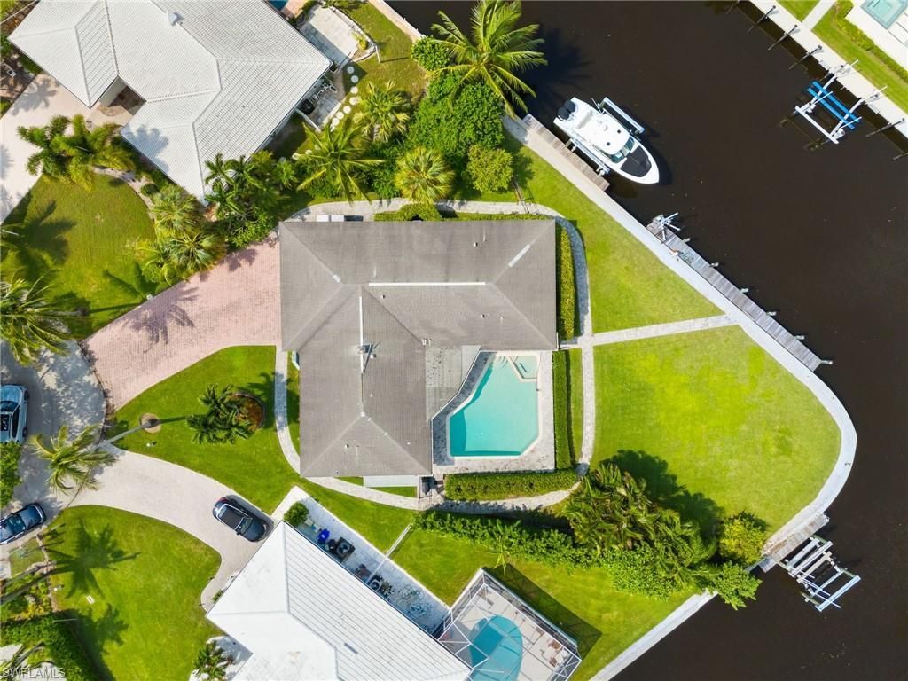 2140 Shad Ct, Naples, FL 34102 Photo