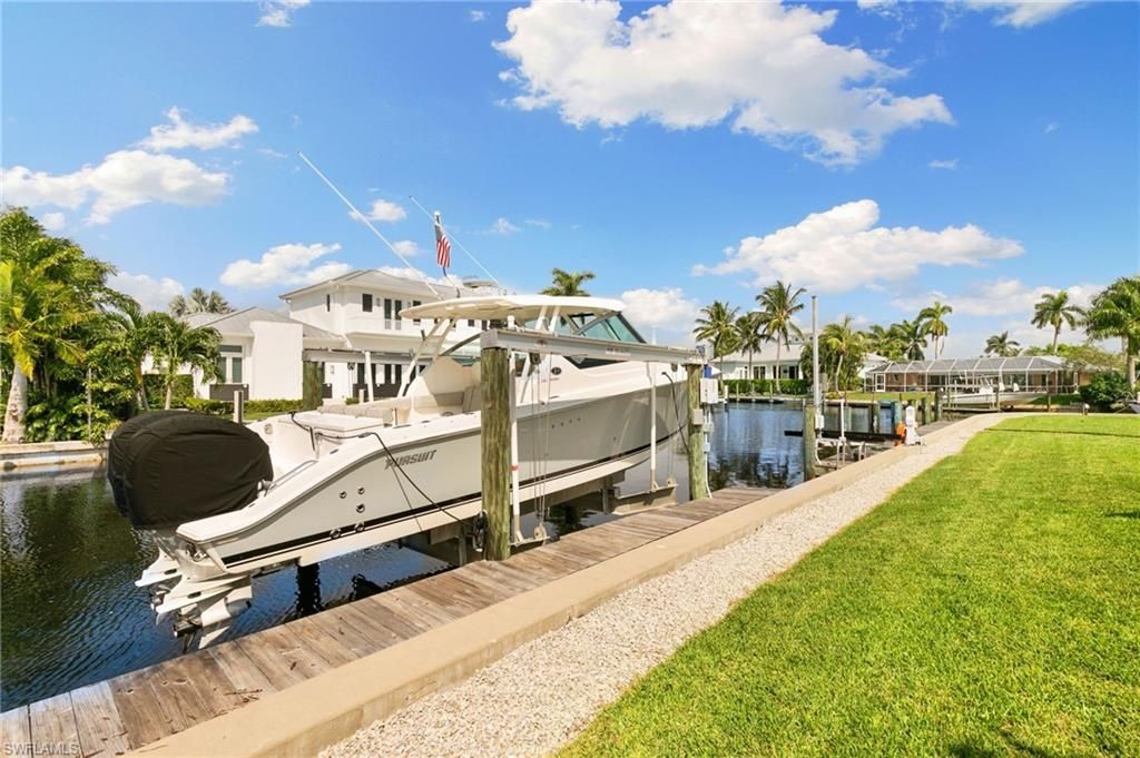 2140 Shad Ct, Naples, FL 34102 Photo