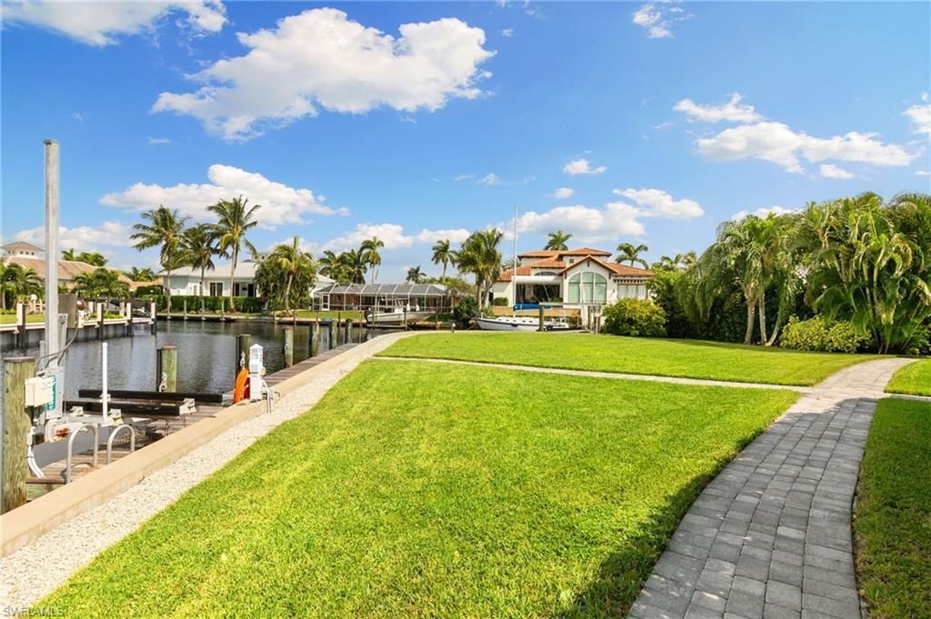 2140 Shad Ct, Naples, FL 34102 Photo
