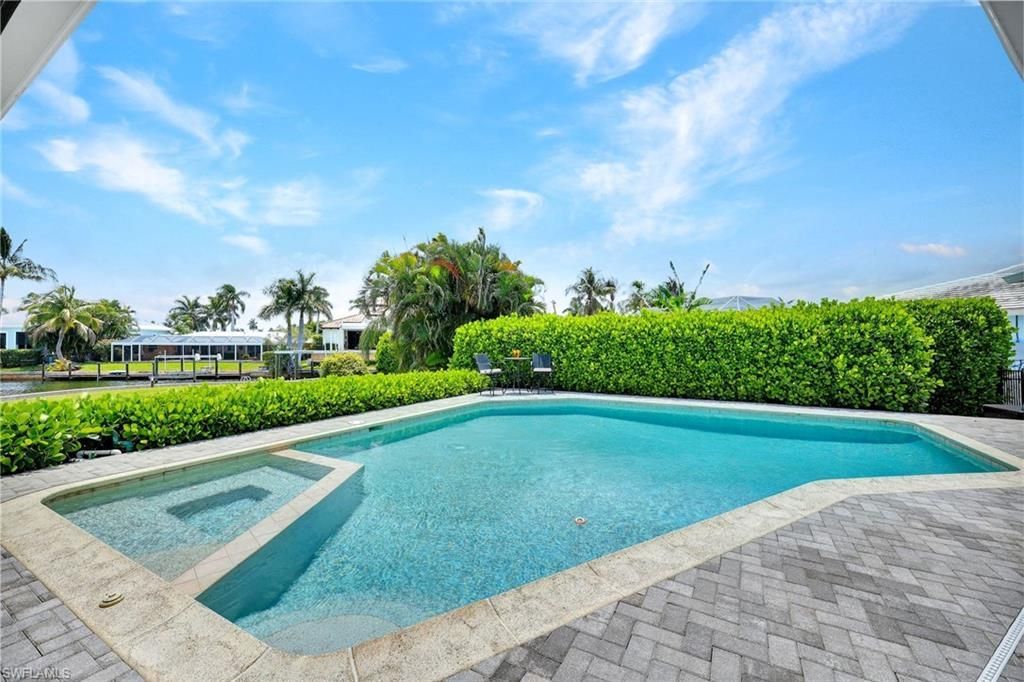 2140 Shad Ct, Naples, FL 34102 Photo