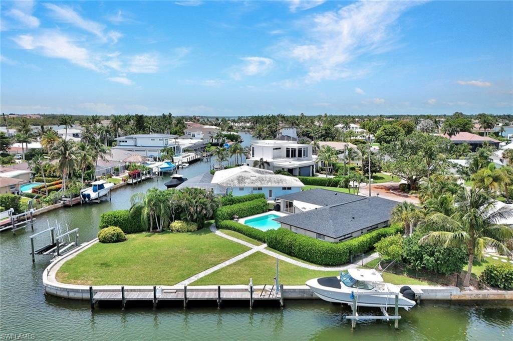 2140 Shad Ct, Naples, FL 34102 Photo