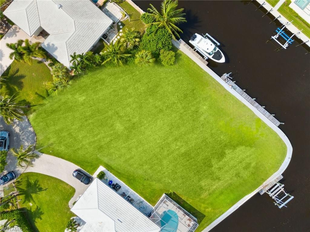 2140 Shad Ct, Naples, FL 34102 Photo