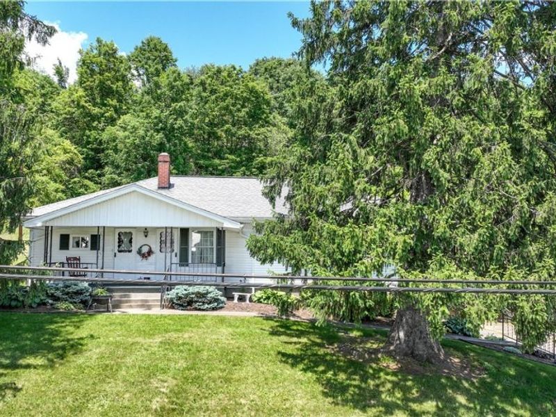 24273 Leatherwood Road, Quaker City, OH 43773 Photo 3