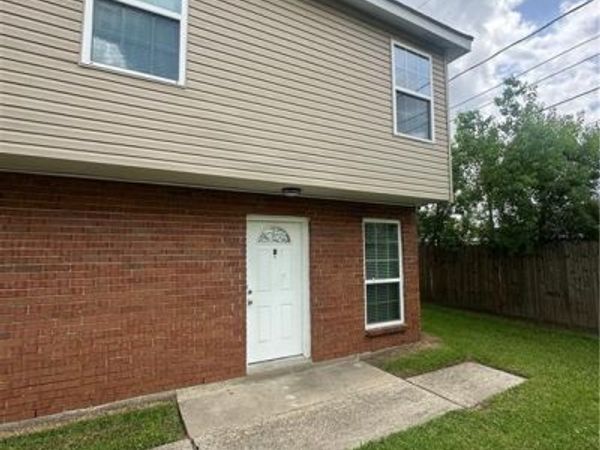1153 HEATHER Lane , Unit D, LaPlace, LA 70068