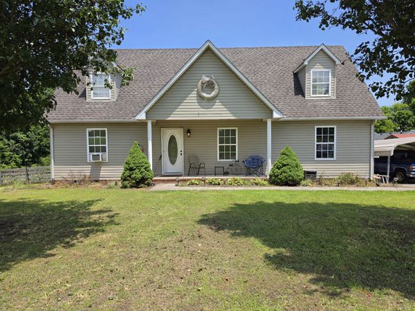 202 Ridgewood Ln, Shelbyville, TN 37160