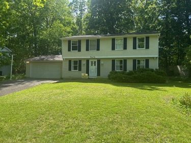 41 S Ridge Trail , Fairport, NY 14450