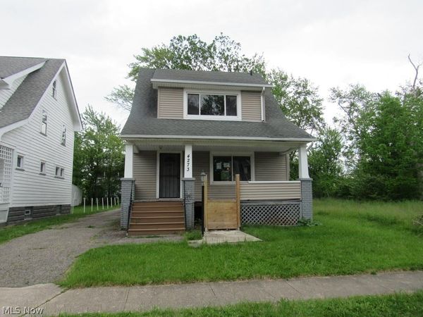 4273 E 136 , Cleveland, OH 44105