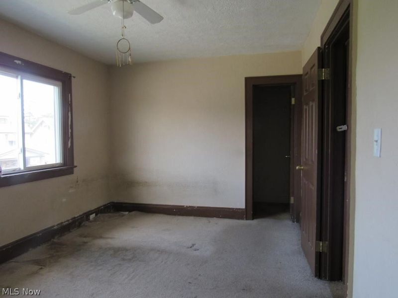 4273 E 136, Cleveland, OH 44105 Photo 13