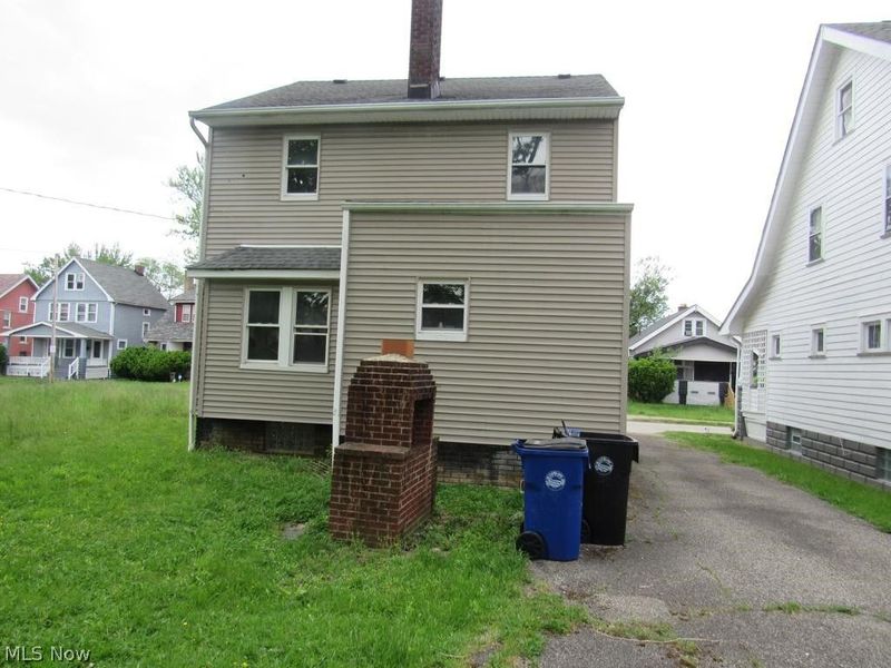 4273 E 136, Cleveland, OH 44105 Photo 2