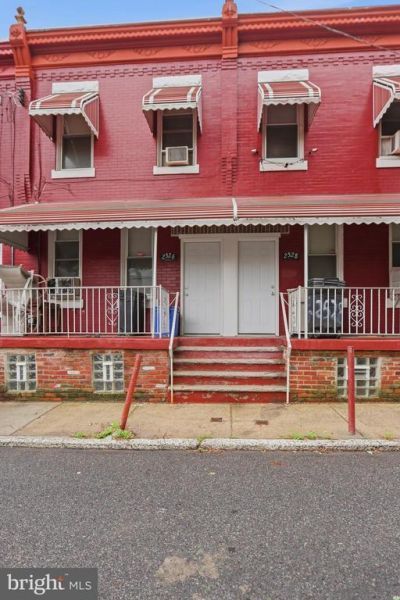 2528 W Sergeant Street, Philadelphia, PA 19132 Main Photo