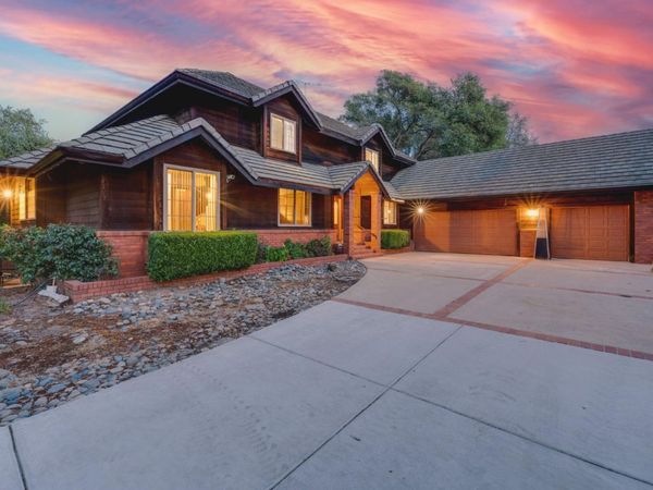 5475 Laird Rd, Loomis, CA 95650