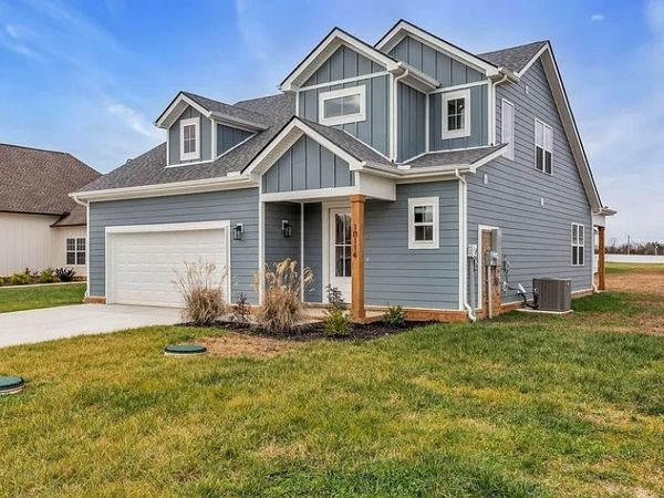 10114 Bighorn Ln , Bell Buckle, TN 37020