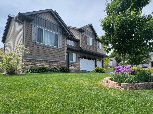 299 Krause Avenue W, Delano, MN 55328