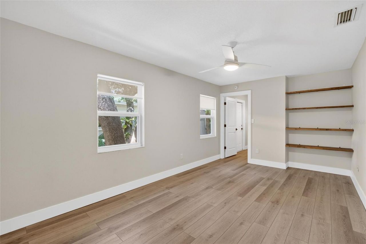 5326 S Russell Street , Tampa, FL 33611 Photo