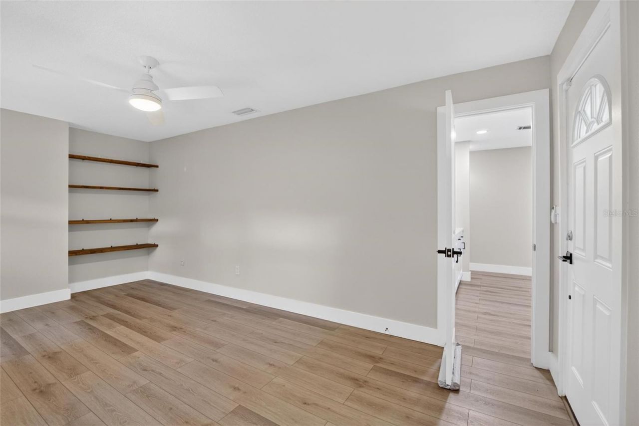 5326 S Russell Street , Tampa, FL 33611 Photo