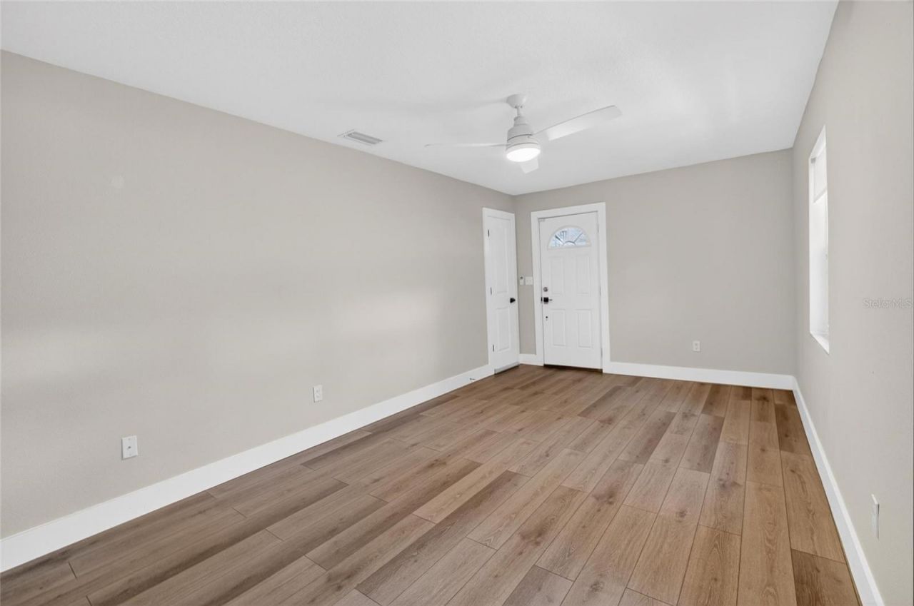 5326 S Russell Street , Tampa, FL 33611 Photo