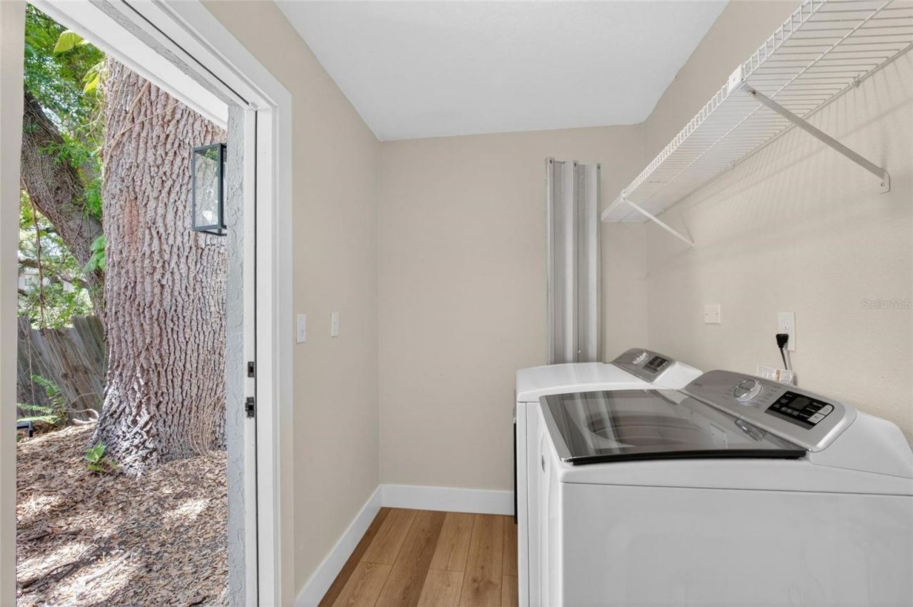 5326 S Russell Street , Tampa, FL 33611 Photo
