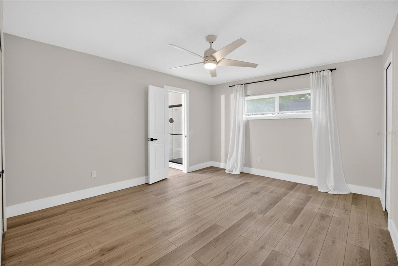 5326 S Russell Street , Tampa, FL 33611 Photo