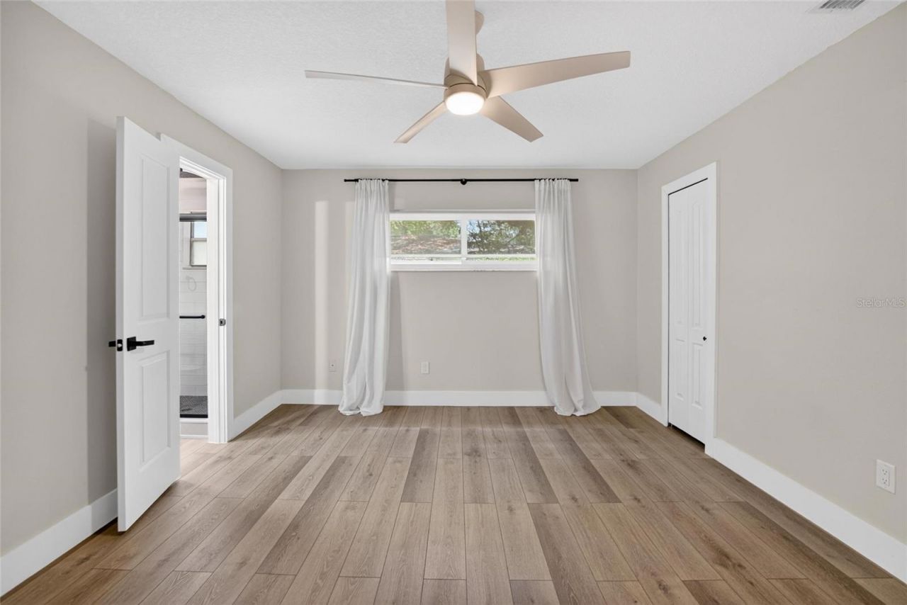 5326 S Russell Street , Tampa, FL 33611 Photo