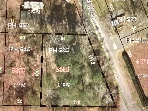 00 Sixth Avenue , New London, NC 28127