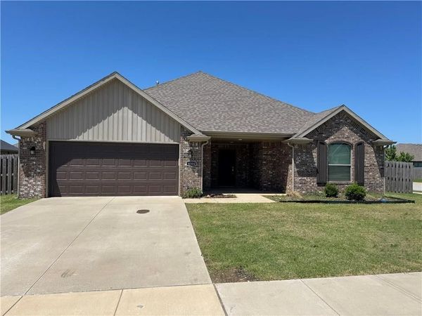 4304 Newton Avenue , Fayetteville, AR 72704