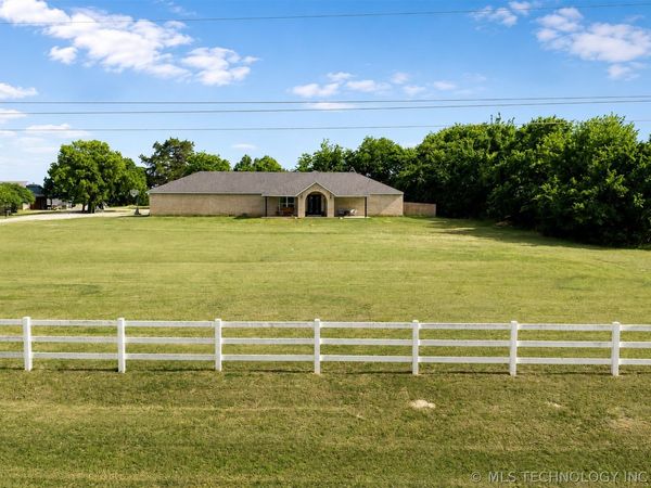 9998 N Millennium Junction, Sulphur, OK 73086