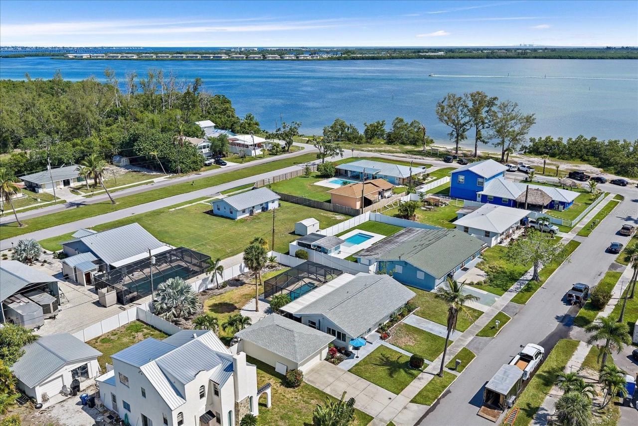 3618 117th Street W, Bradenton, FL 34210 Photo