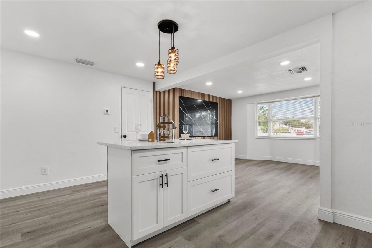 4820 Salem Drive, New Port Richey, FL 34652 Photo