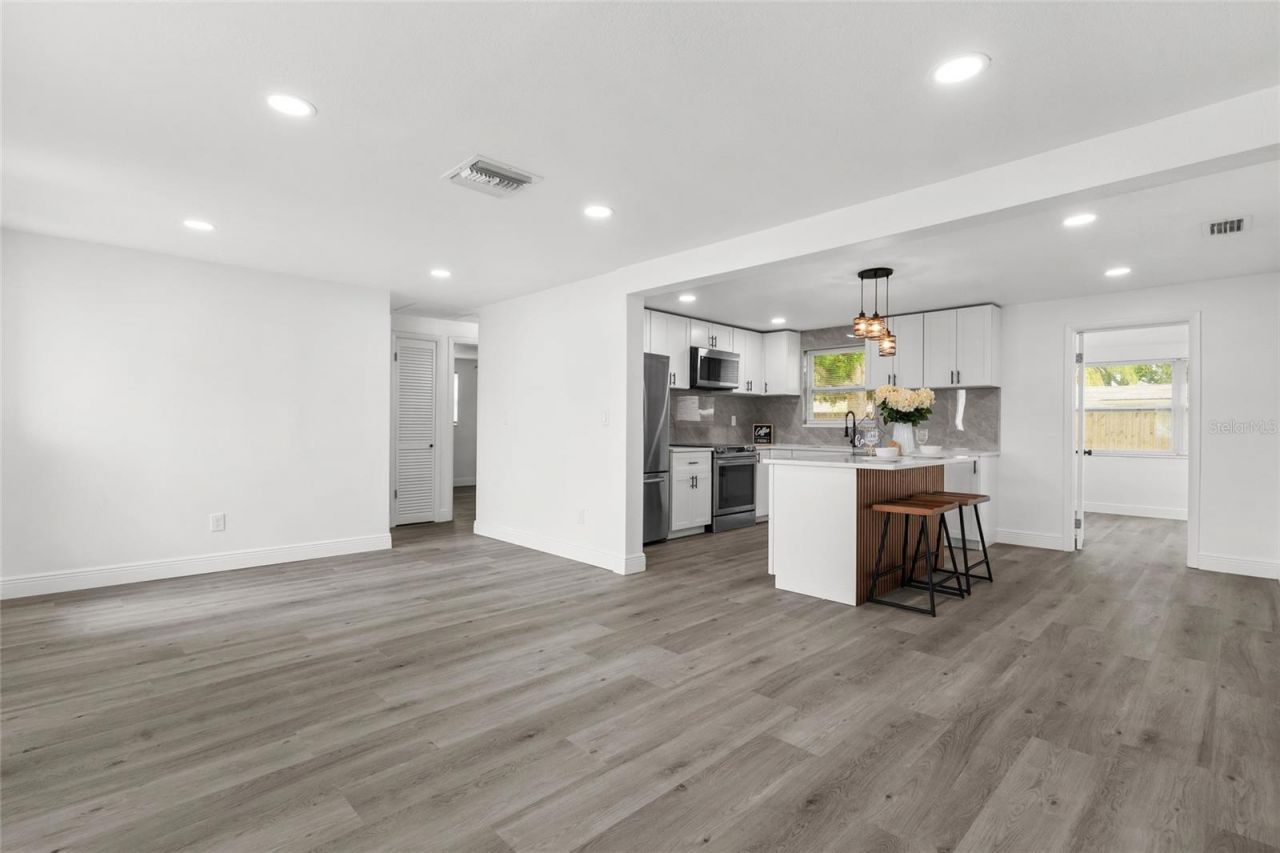 4820 Salem Drive, New Port Richey, FL 34652 Photo