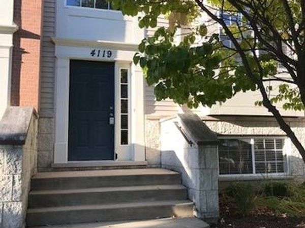 4119 Milford Lane , Aurora, IL 60504