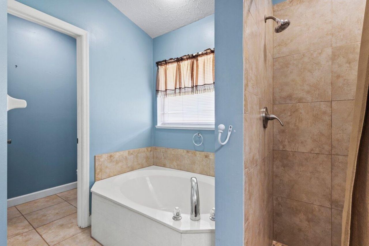 4557 SW Athena Drive, Port Saint Lucie, FL 34953 Photo