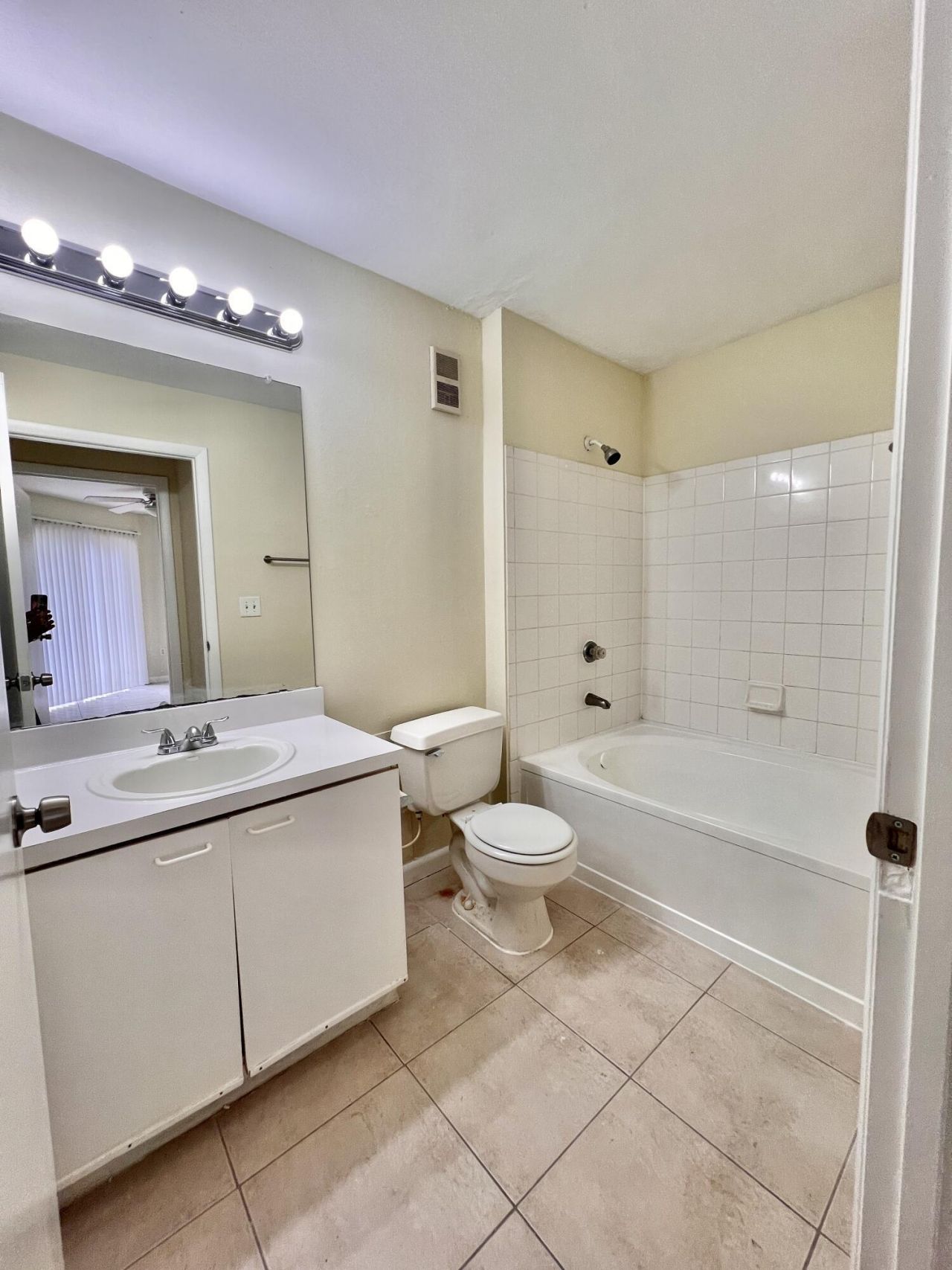 4847 Via Palm Lakes, Unit 1005, West Palm Beach, FL 33417 Photo