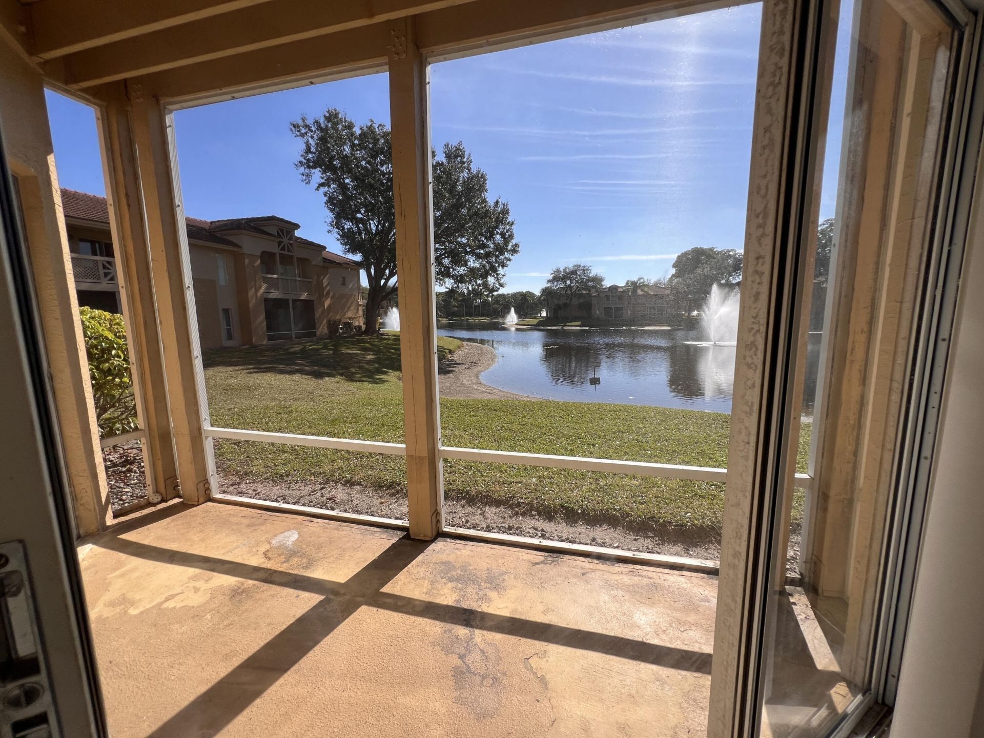 4847 Via Palm Lakes, Unit 1005, West Palm Beach, FL 33417 Photo