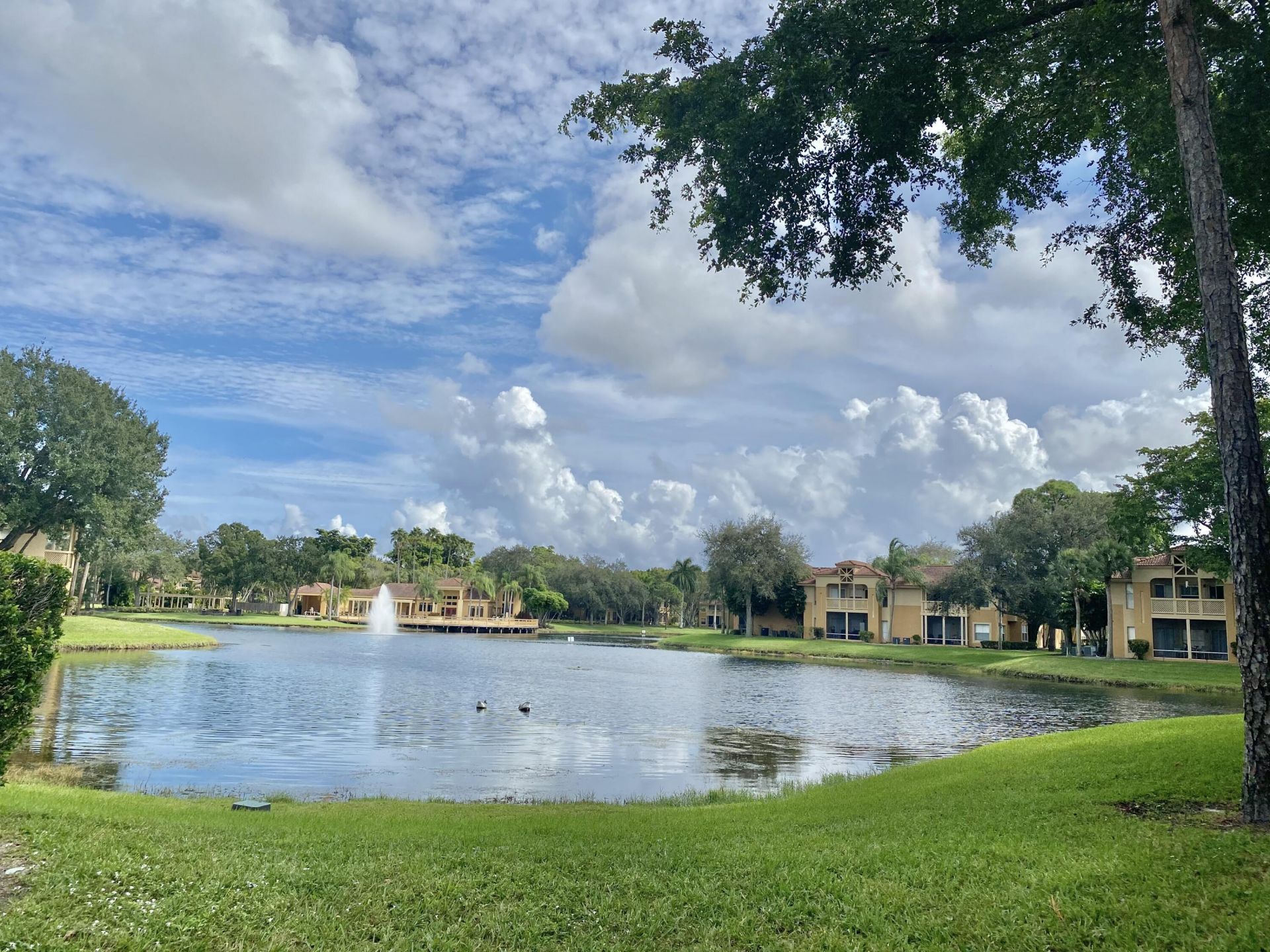 4847 Via Palm Lakes, Unit 1005, West Palm Beach, FL 33417 Photo