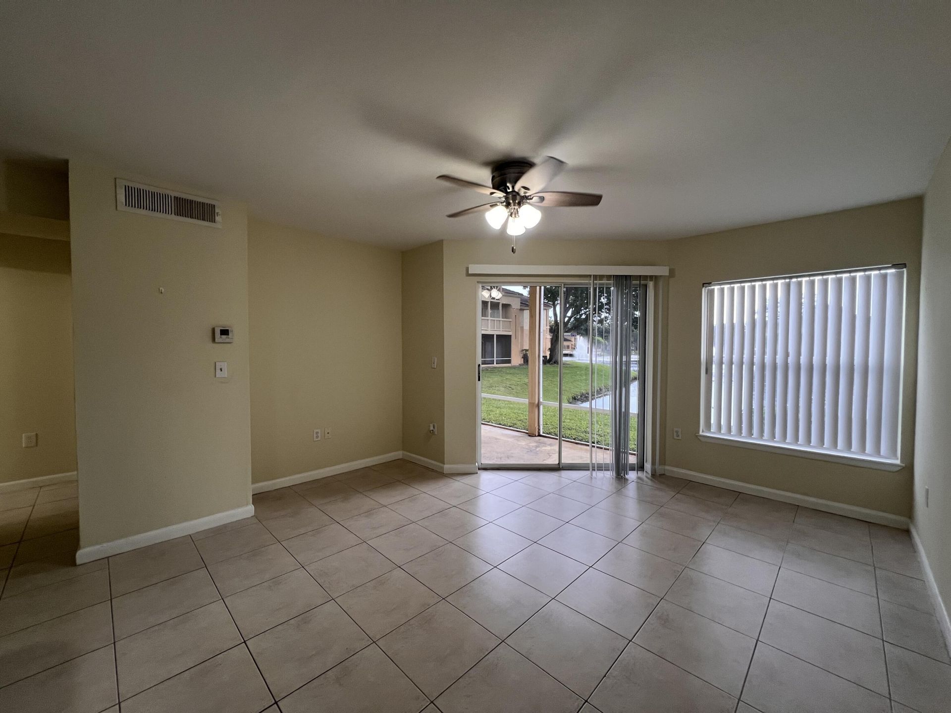 4847 Via Palm Lakes, Unit 1005, West Palm Beach, FL 33417 Photo