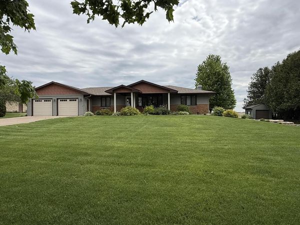 17150 Liberty Road, Belmont, WI 53510