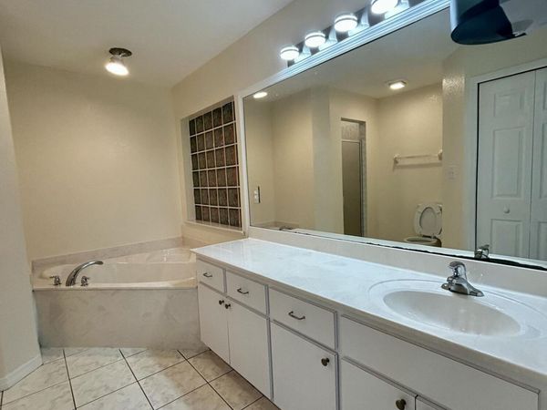328 W Sugarland Circle, Clewiston, FL 33440