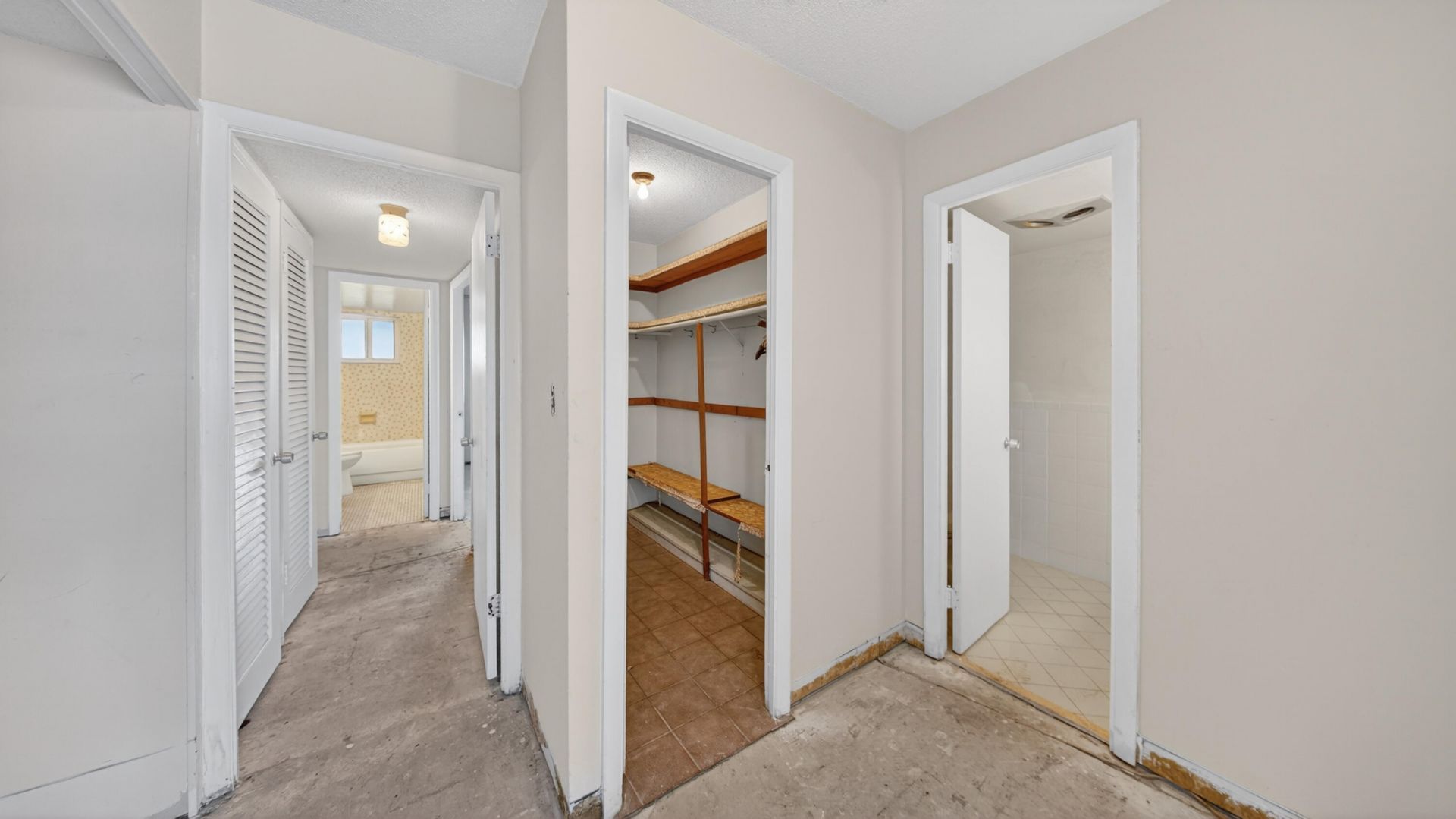 1100 NE 191st Street, Unit 44, Miami, FL 33179 Photo
