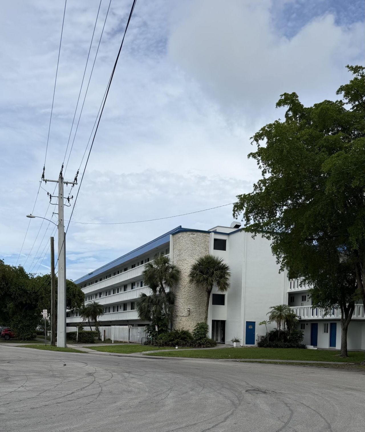 1100 NE 191st Street, Unit 44, Miami, FL 33179 Photo