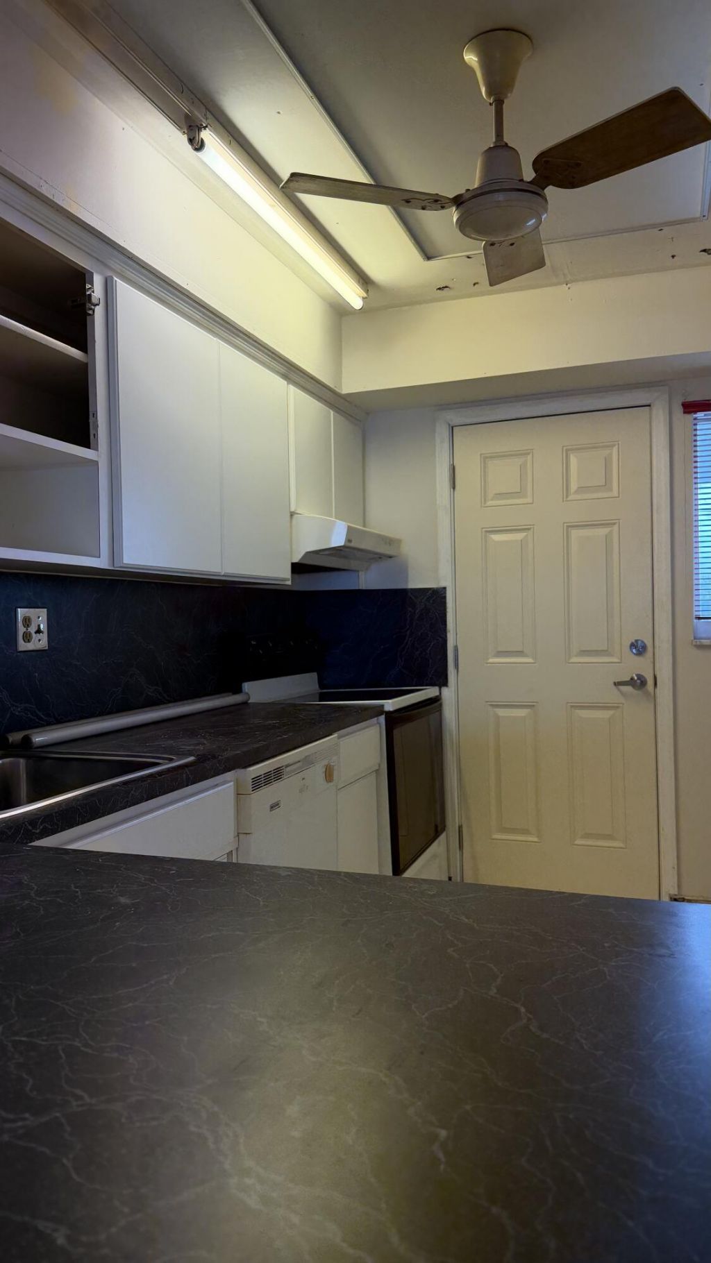 1100 NE 191st Street, Unit 44, Miami, FL 33179 Photo