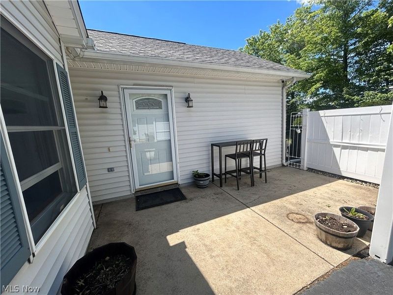 5916 Callaway Circle, Youngstown, OH 44515 Photo 2