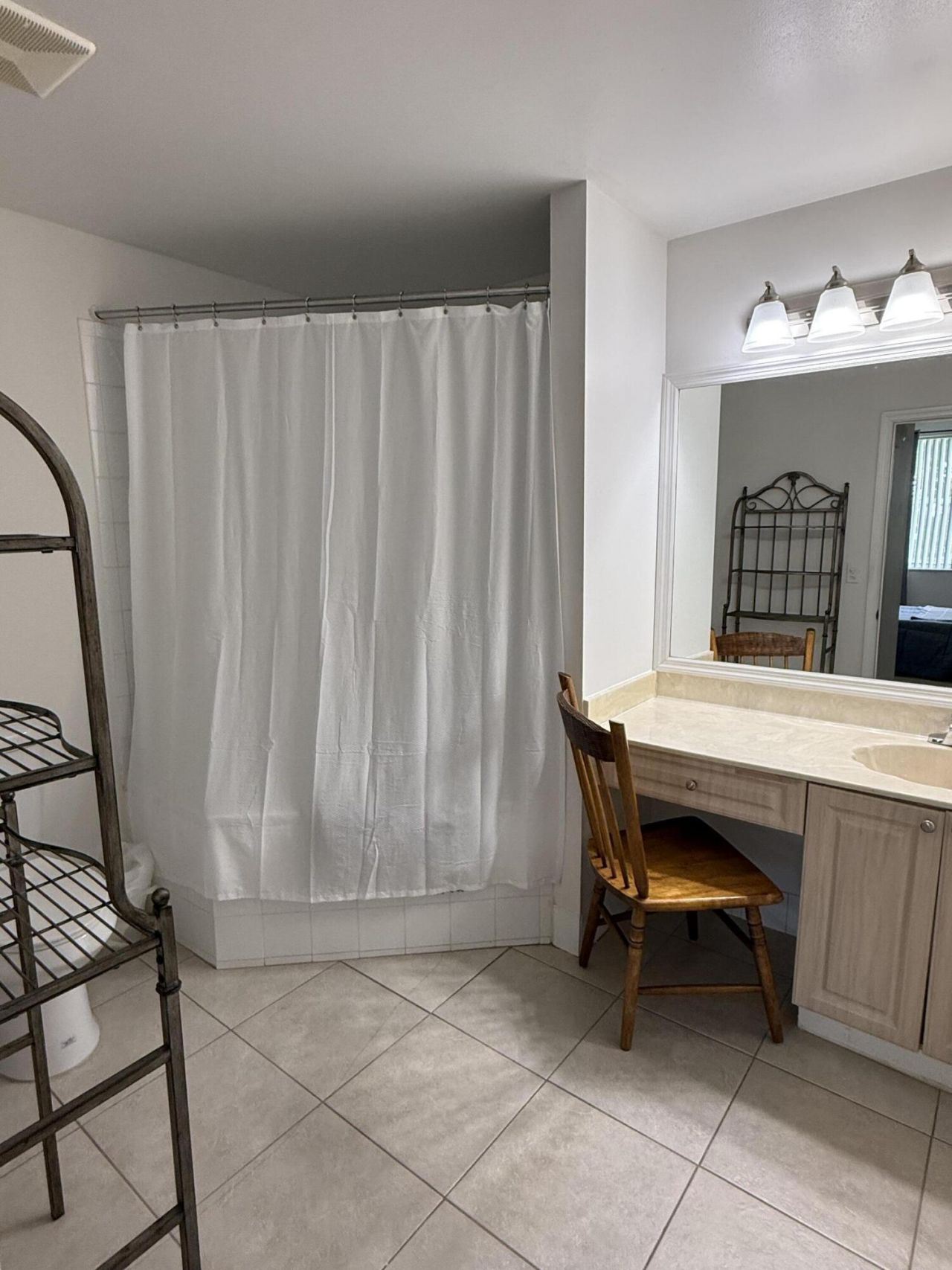 2080 Greenview Shores Boulevard, Unit 402, Wellington, FL 33414 Photo