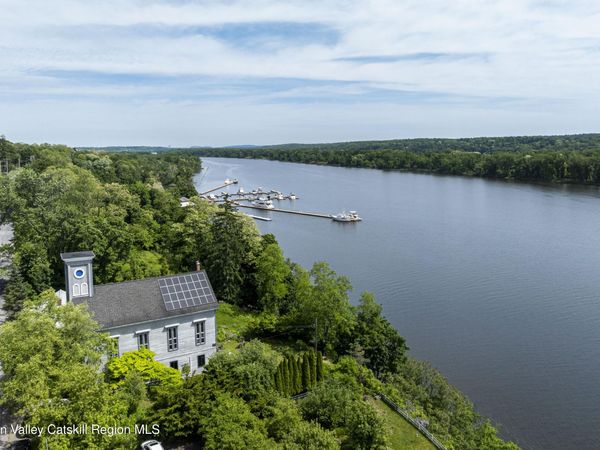 380 Main Street, New Baltimore, NY 12124