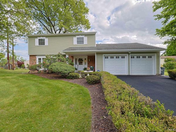 7 San Giacomo Drive, New Windsor, NY 12553